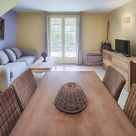 Awesome In Saint-laurent-de-la-ca With Wifi Ferienhaus